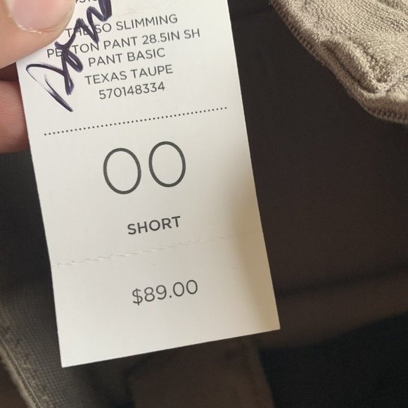 Chicos NWT The So Slimming Peyton Pant Basic Texas Taupe Tan Size 00 Short - Picture 4 of 8